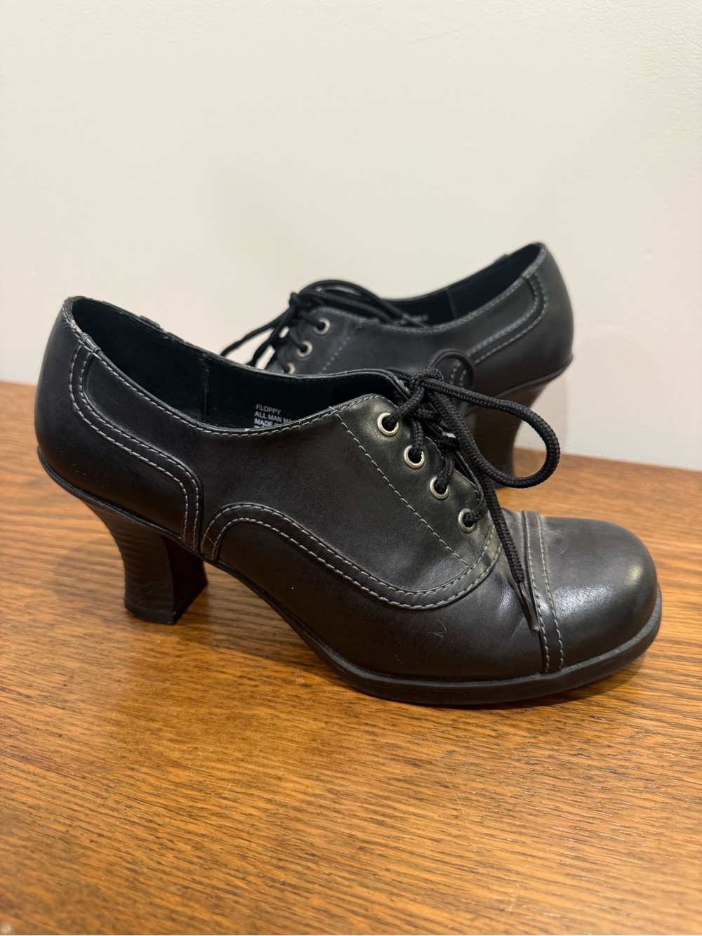 Vintage Mudd Black Lace-Up Oxford Heels | Women's 7.5 | Y2K Academic Goth - Picture 5 of 14